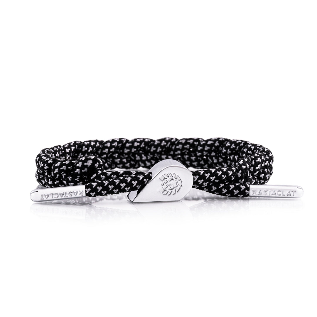 "Chromates" Magnetic Heart Bracelet Set